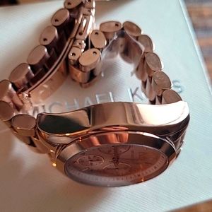 Michael Kors Rose Gold Watch